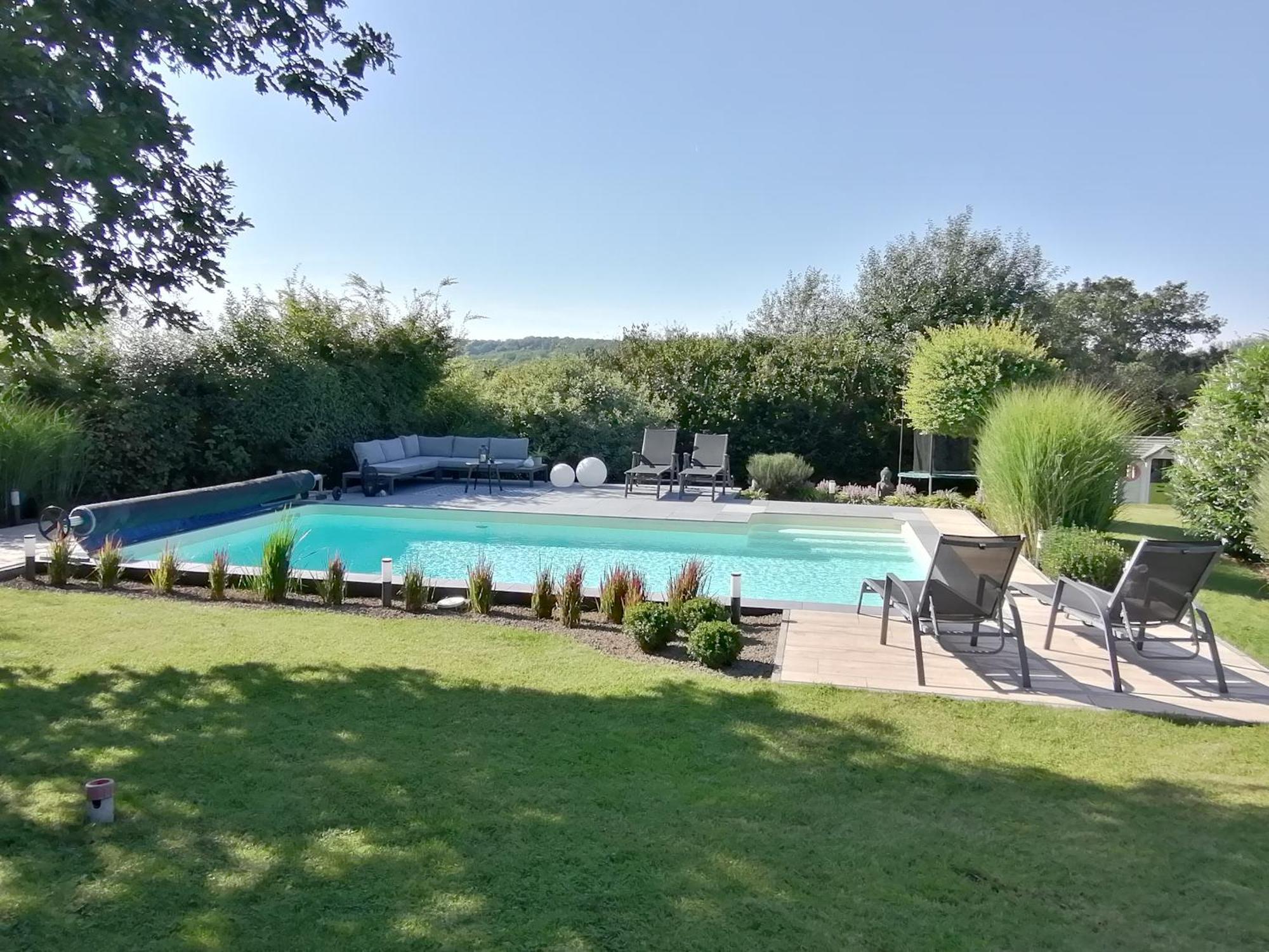 Le Clos Du Montys Louveigné المظهر الخارجي الصورة